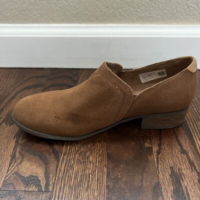 TOMS Women Shaye Brown Suede Low Ankle Loafer Block Heel  display picture 3