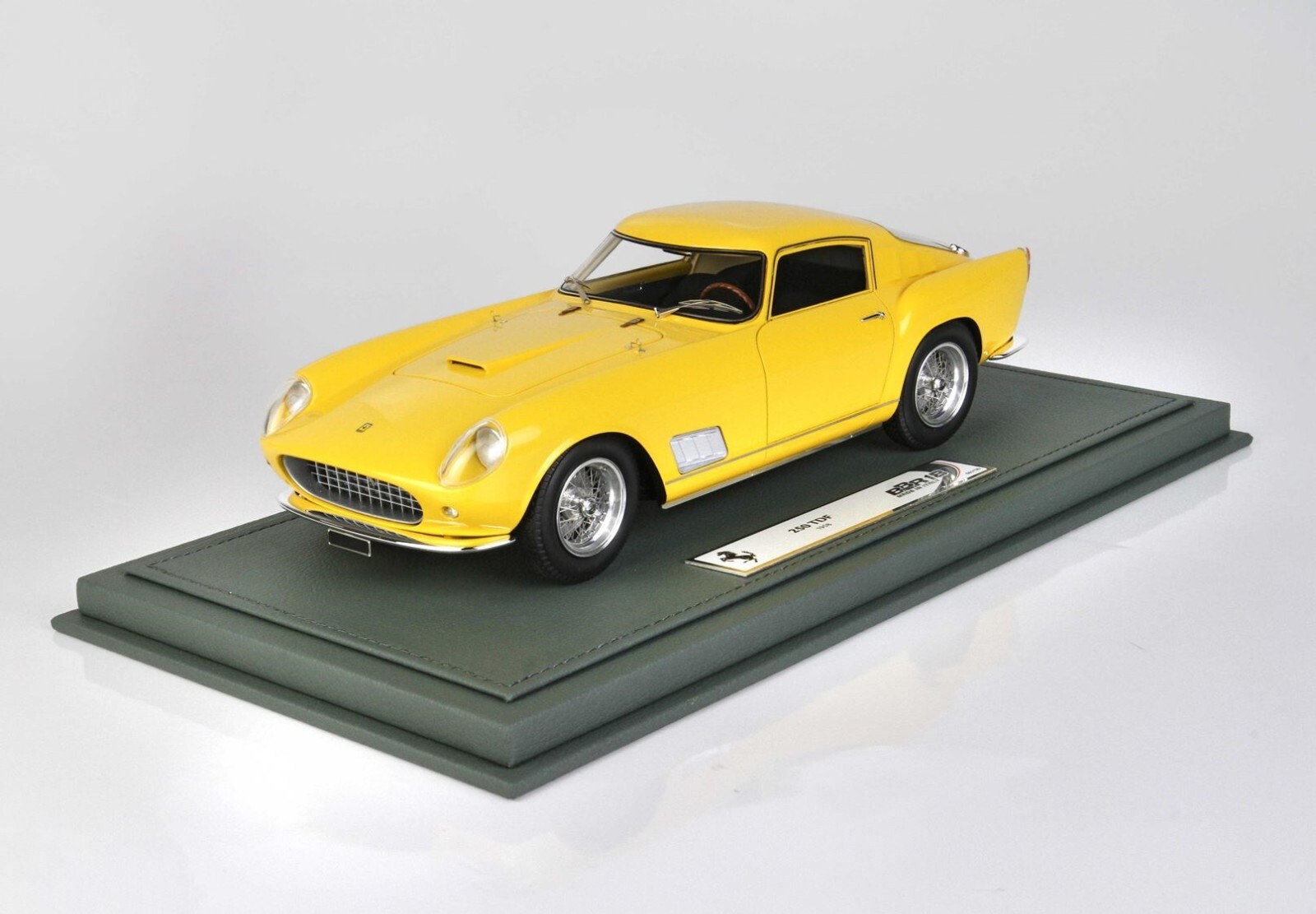 BBR1820C Ferrari 250 GT Competizione Faro Carenato miniature 1/18 rouge
