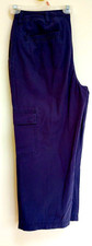 WOMANS NAVY BLUE CAPRI PANTS CARIBBEAN JOE
