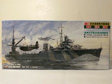 Kit Modelo Pit Road Sky Wave IJN Hiavión Tender Akitsushima 1:700