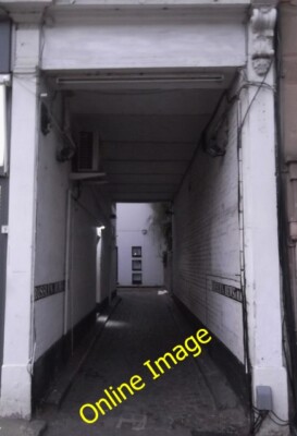 Photo 6x4 Rosslyn Mews NW3 Hampstead/TQ2685 From the junction with Rossl c2013