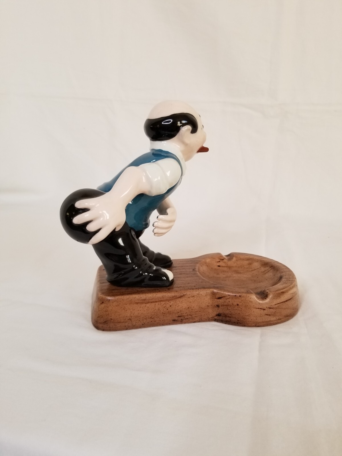 Picture 12 of 24