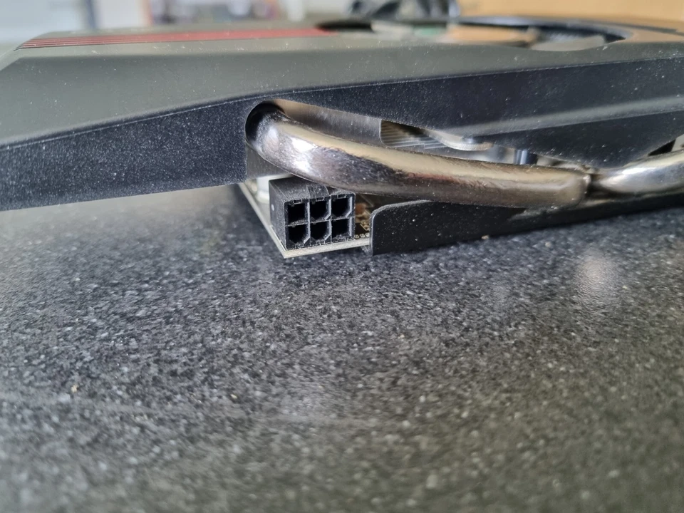 Carte graphique ASUS AMD Radeon HD6770 - 1Go DDR5 - Photo 4/4