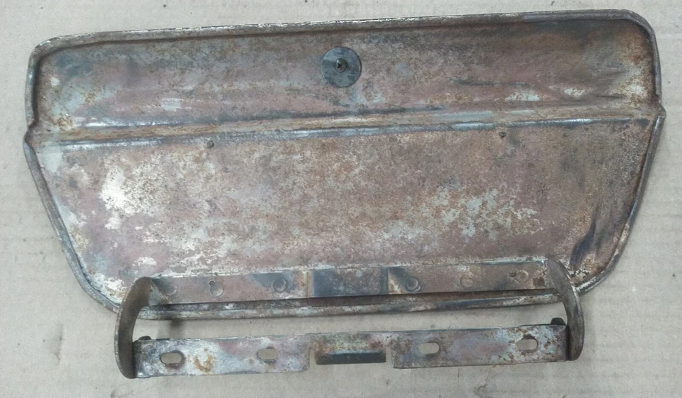 Puerta de guantera panel camioneta Dodge Power Wagon con perilla y bisagra 1956-74? Foto 2 de 4