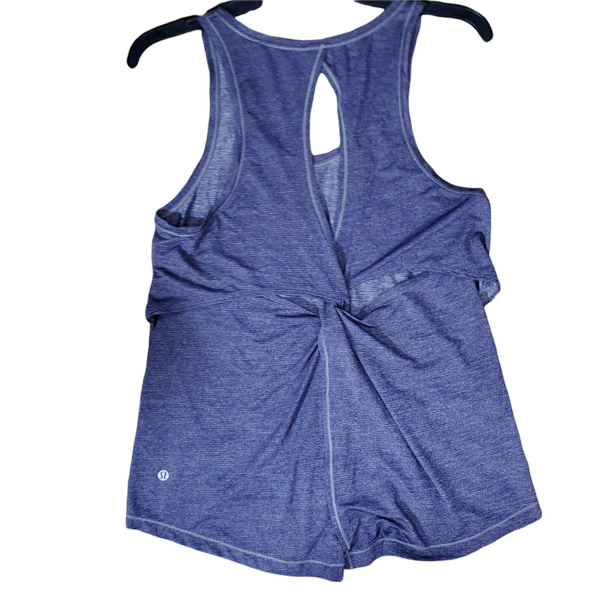 ルルレモン　タンクトップ　ブルー　4 Lululemon Activewear Tank Top Womens 4 Blue Sleeveless Twist Back