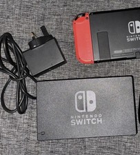 Nintendo Switch Console Inc Dock & Charger
