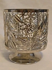 Bath & Body Works SNOWFLAKE PEDESTAL Large 3 Wick Candle Holder Shiny 14.5OZ