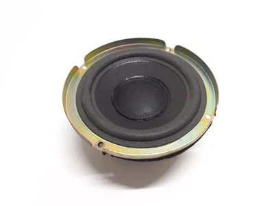 AUDI A6 Avant 4B5, C5 Subwoofer 206212 149347000595447 Petrol 96kw 35411328 - Photo 1/3