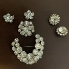 Vintage Costume Jewelry Lot 4 Pins & 1 Pair Of Earrings Very Blingy