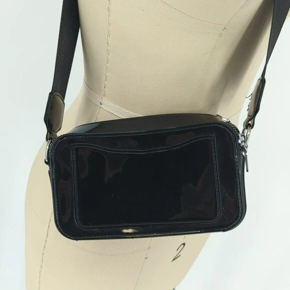 Bolso cinturón de plástico charol con doble cremallera correas de grosgrain negro viaje gorpcore calle Foto 4 de 4