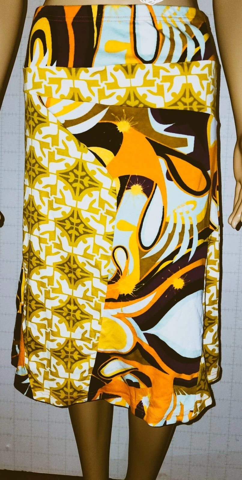 FunkiBeat soft jersey graphic skirt