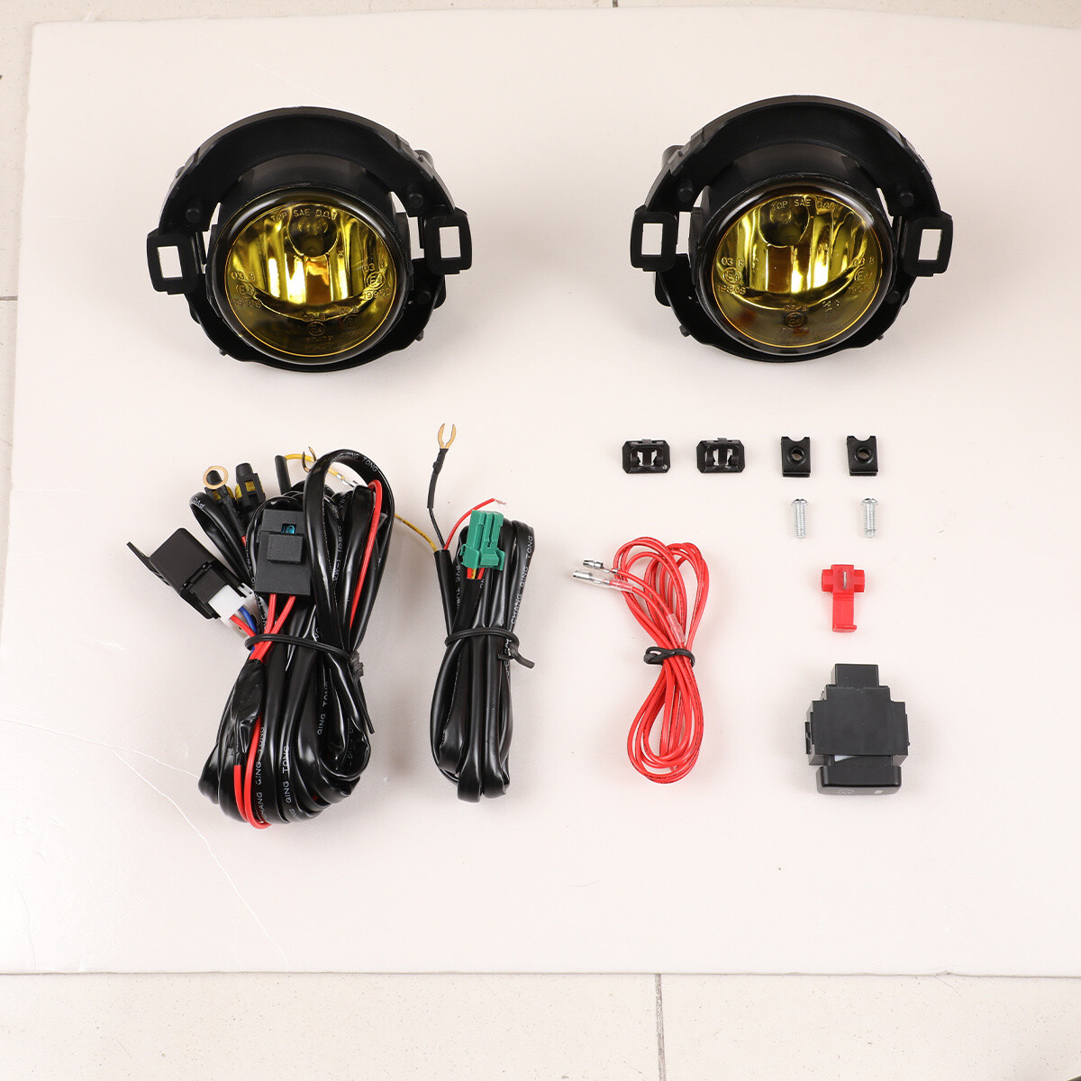 Pair Of Fog Lights For Nissan Xterra (2005-2015) & Frontier (2010-2017) – With Wiring Kit