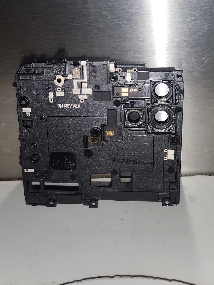 OEM MOTOROLA MOTO ONE 5G ACE XT2113 CARCASA LENTE CÁMARA REPUESTO MORADO. USA! Foto 2 de 3