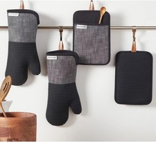 KitchenAid Chambray 4 Pack Pot Holder and Mini Oven Gloves Mitt Set