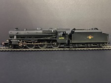 Hornby R2726 BR 4-6-0 Patriot Locomotive 'Private W Wood VC' in original box