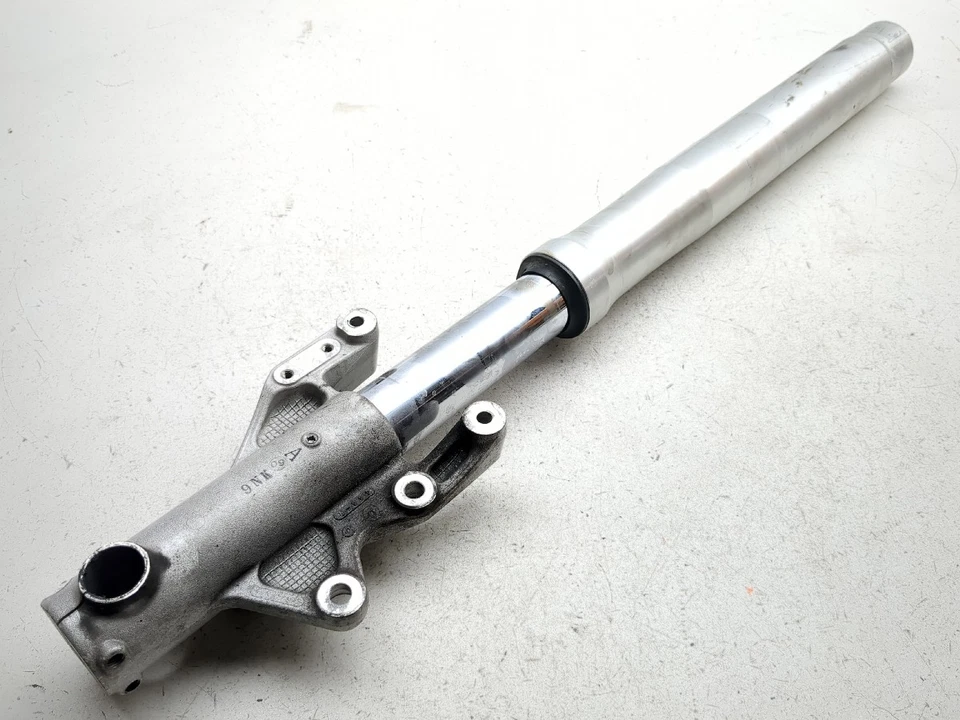 Suspensión de horquilla delantera recta Victory Cross Roads 10-14 Foto 3 de 4