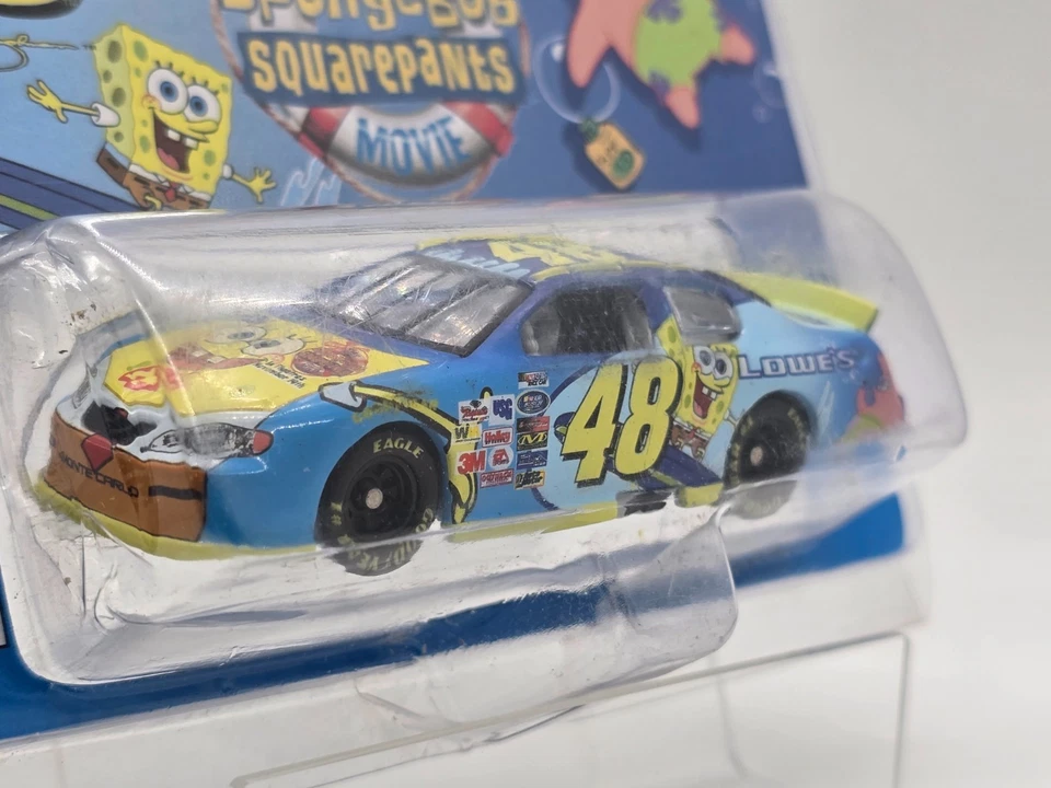 2004 Team Caliber Jimmie Johnson The Spongebob Squarepants Movie Issue #70 1/64 - Image 4 of 4