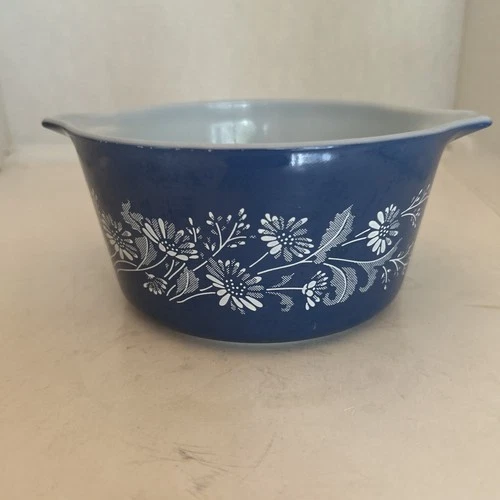 VINTAGE Pyrex COLONIAL MIST Blue White Flowers 473-B Casserole Dish
