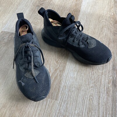 Puma Iocell black sneakers boys/men’s size 6C