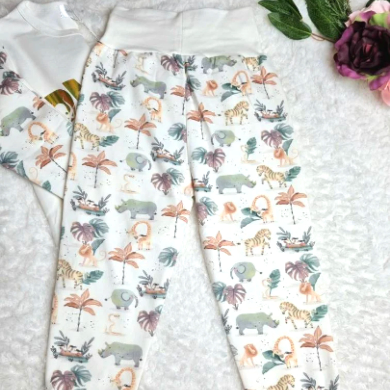 Personalised Kids Safari Lounge Set. Safari Name Pyjamas. Children's Loungewear image 3