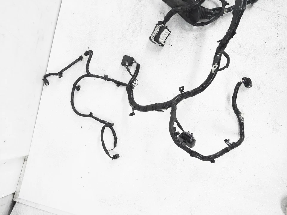 Arnés de cableado caja de fusibles Ford Fusion 2014-2016 para sala de motores - Gg9t-12A581-Xe Foto 3 de 4