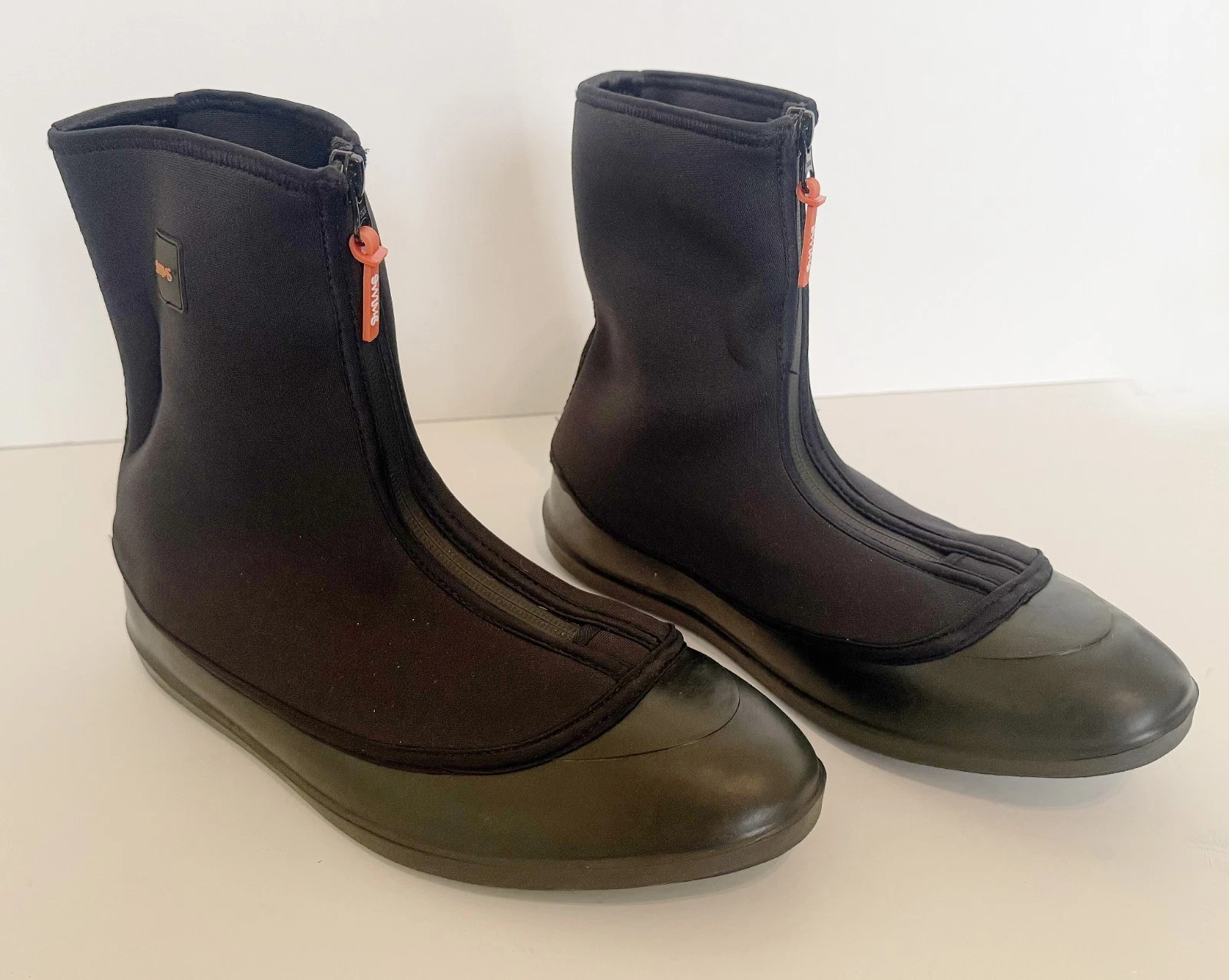 SIMMS ZIPIT SZ M BLACK NEOPRENE RUBBER WATER WADING BOOTIES FRONT ZIP FISHING
Opens in a new window 