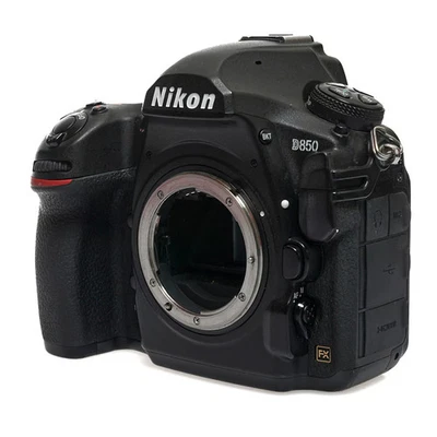Nikon D850