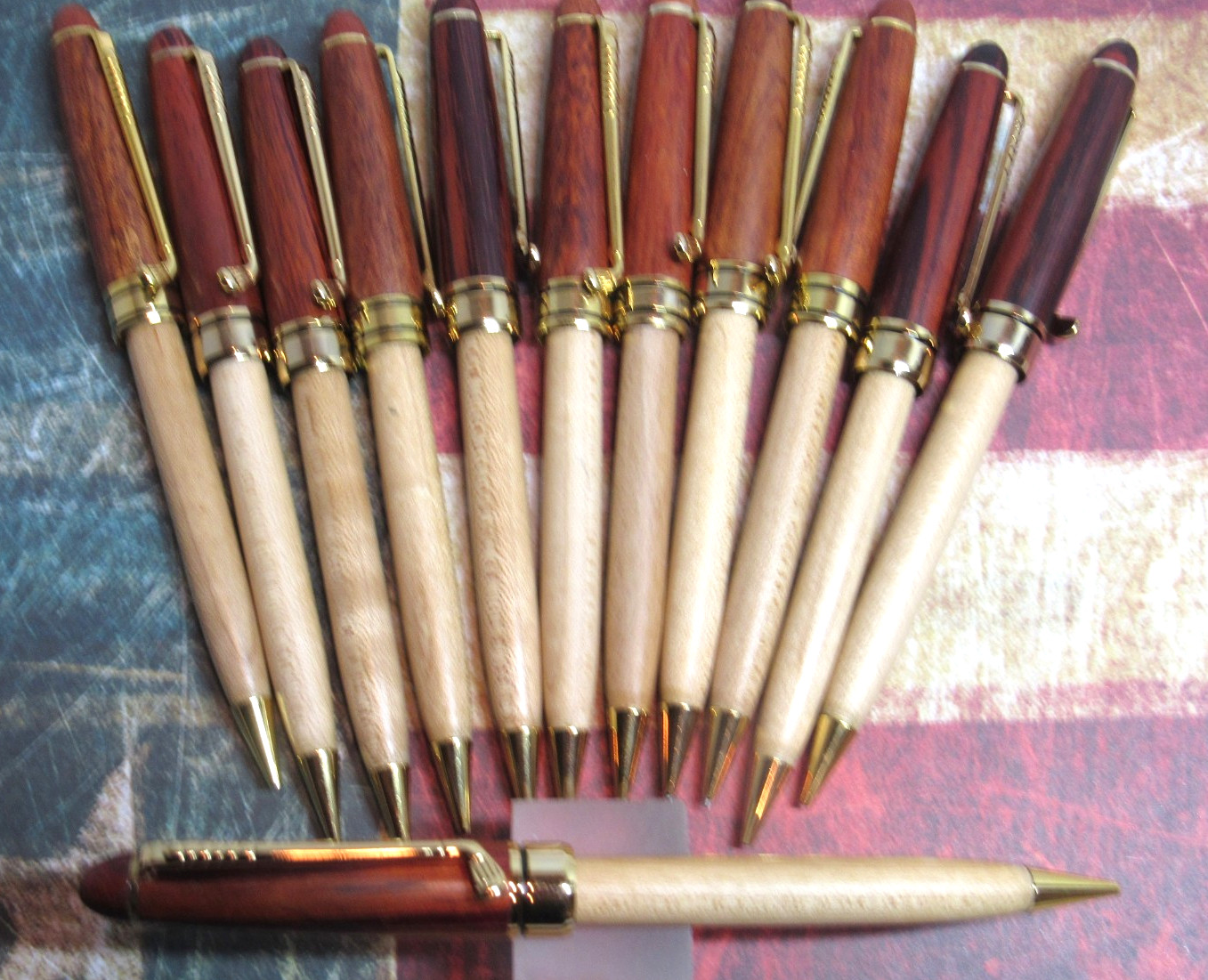 LOT OF 11 MECHANICAL PENCILS-2 TONE WOOD GT , GOLF CLIP  .9M