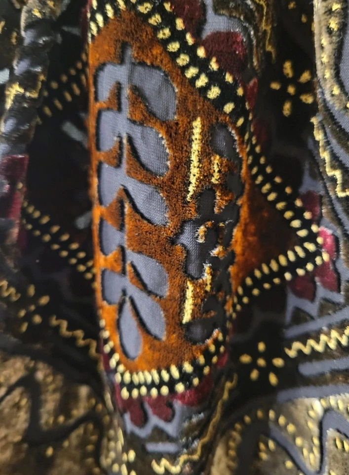 BUNDLE 8 Scarves Silk, Velvet, Rayon, Gray, Cream, Burgundy, Wine, Red - Image 4 of 4