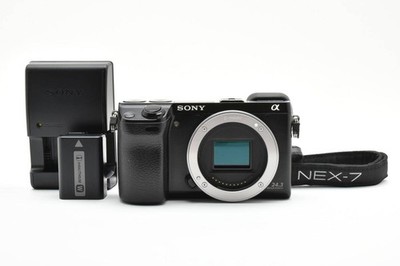 Sony NEX-7 Mirrorless Camera Body 4510 Shots Excellent Used