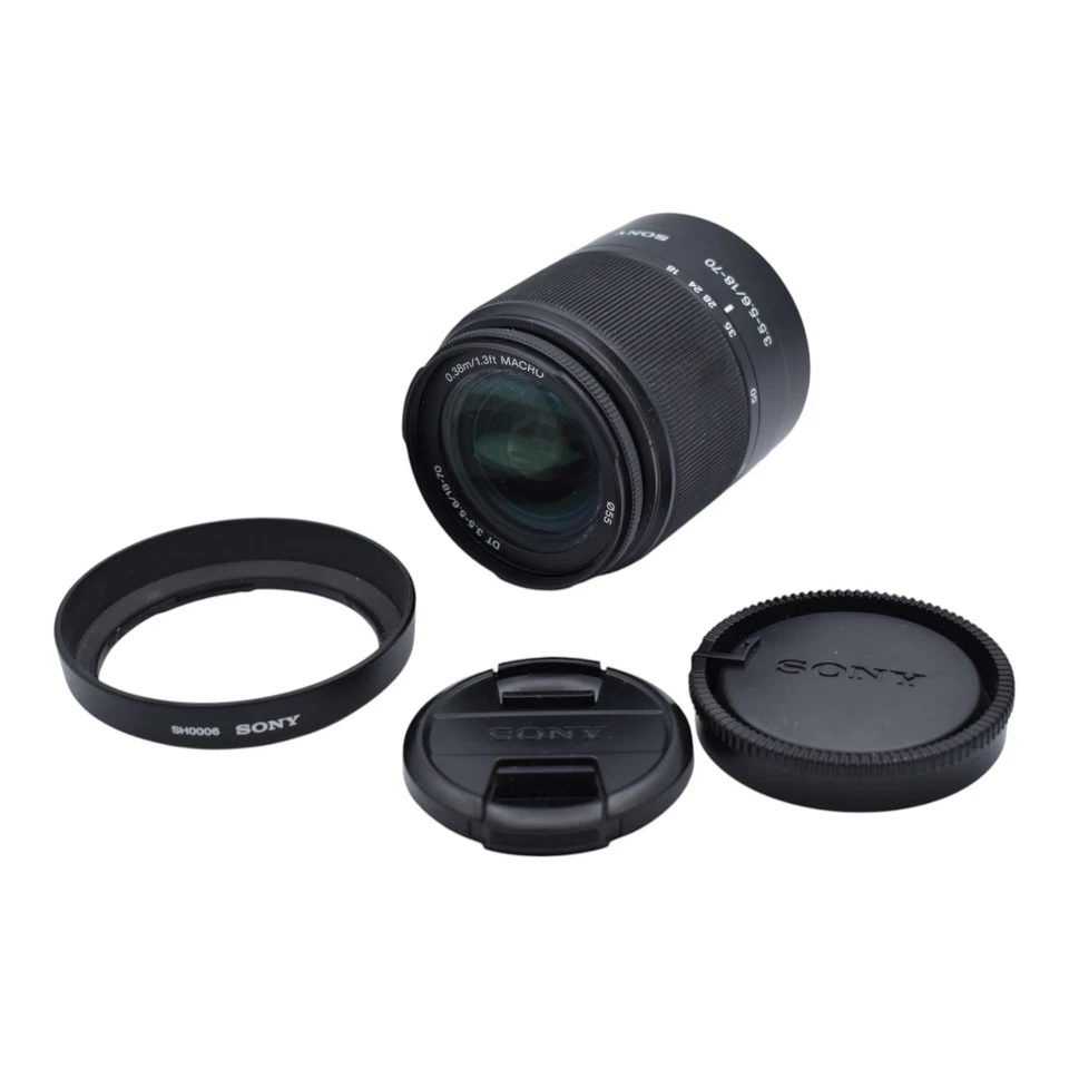 Sony 18-70mm f/3.5-5.6 DT A-Mount Autofocus Lens [55] With Caps; Hood - Image 2 of 4