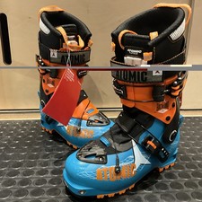 Brand New. Atomic Backland Touring ski boots RRP &pound;500 Size 23/23.5 UK 4