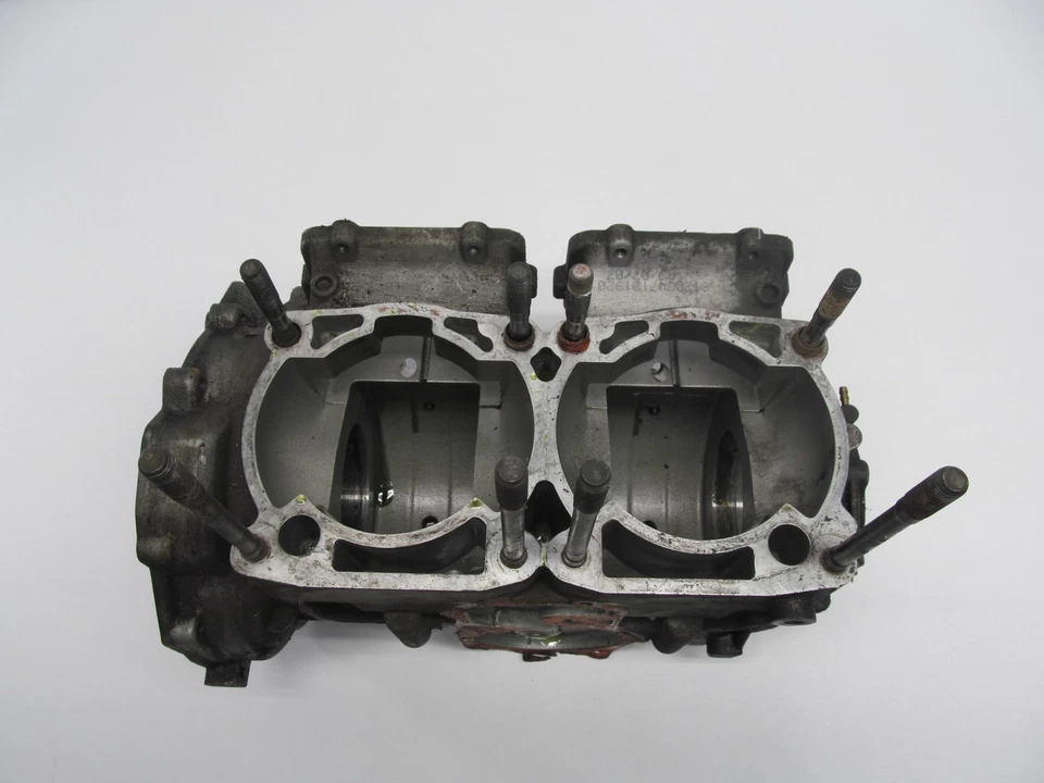 2007 POLARIS DRAGON RMK 700 CRANKCASE CRANK CASE - Image 2 of 4