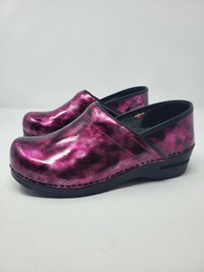 sparkly nursing clogs