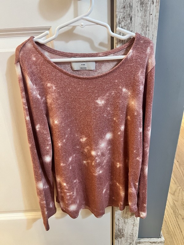 Girls Old Navy Lightweight Sweater Size Medium (8)