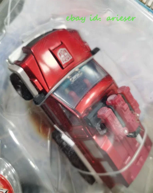 Takaratomy United Series Un-15 Autobot Perceptor Japanese Ver. Action Figure New - Image 2 of 3