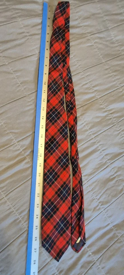 Vintage Pendleton Tie Mens Red Navy Tartan Plaid 100% Wool Made USA Classic 70s - Image 4 of 4