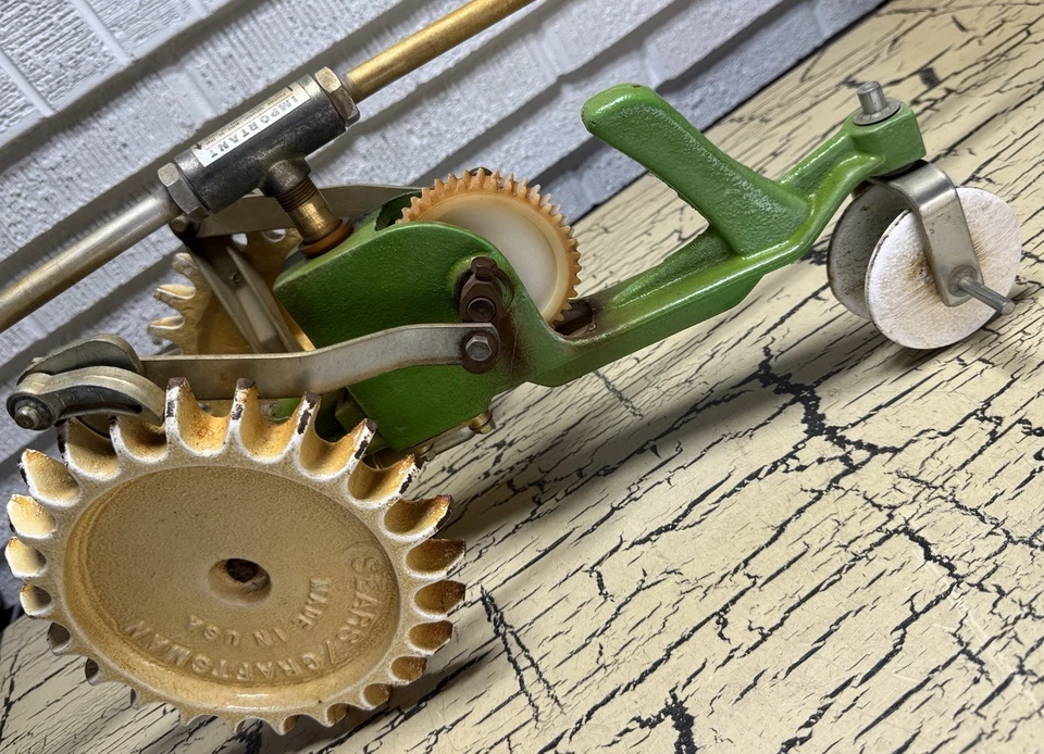 De Colección Sears Craftsman Tractor Viaje Césped Aspersor Hierro Fundido EE. UU. Raro Sin Probar Foto 4 de 4