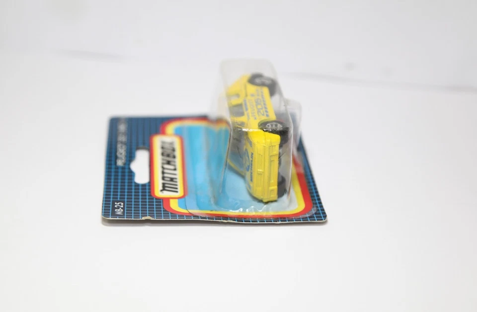 Matchbox MB-25 Peugeot 205 Turbo en caja original - sin usar, en caja Foto 4 de 4