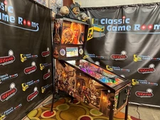 Labyrinth Pinball Machine With Topper