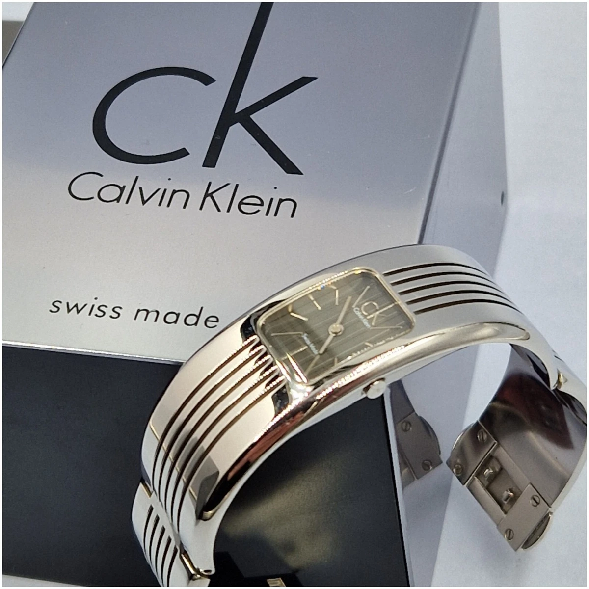 Montre CALVIN KLEIN femme-quartz-jonc-chrome-boite-watch women