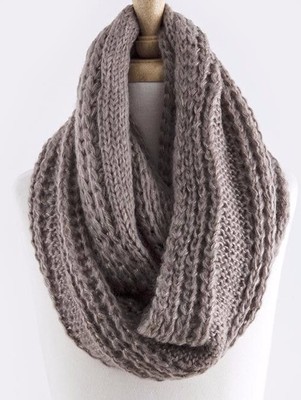Shimmery Metallic Thread Mocha Brown Cable Knit Eternity Infinity Scarf B6