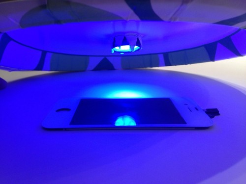 3ML LOCA (KMV) KLEBER, 9 LED UV FACKEL, und ÖFFNUNGSWERKZEUGE für IPHONE,SAMSUNG - Bild 3 von 4