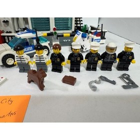 Lego City Police Headquarters #7744 from 2008!! missing 3 stickers