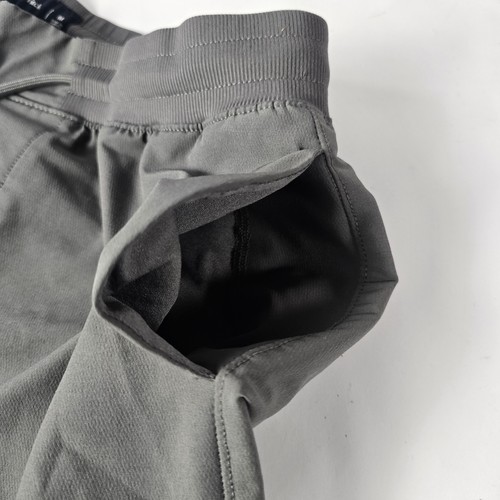 Pantalones de chándal Abercrombie & Fitch para hombre medianos grises elásticos usados en excelente estado rendimiento - Imagen 10 de 11