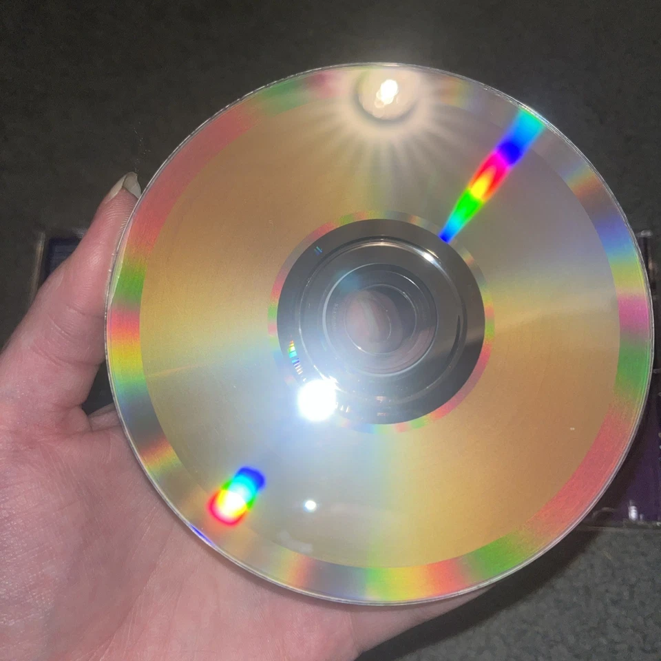 Daughtry Dearly Beloved WALMART CD +1 BONUS TRACK - “Hunger Strike” MINT Foto 3 de 4