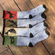 Men's Animal Print Crew Socks Gray Multicolor 4 Pairs Size 7-9 Mid Calf