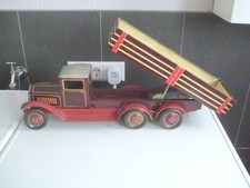 Tippco übergroßer LKW  mit Kippfunktion, 57 cm lang, voll funktionsfähig