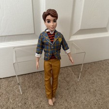 Disney Descendent Doll Ben Without Shoes / Gold Trousers