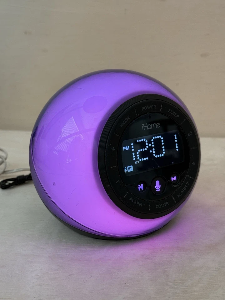 iHome iBT297 Bluetooth Alarm Clock FM Radio & Multicolor Color Changing To Beat - Image 2 of 4